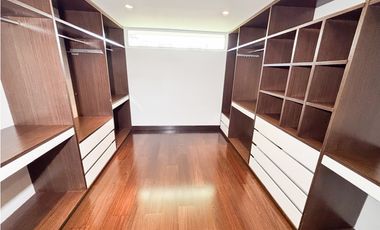 RENTO CASA MODERNA DE LUJO YERBABONITA BOSQUE NATIVO SOPO