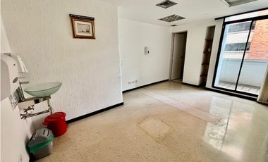 Oficina/consultorio en venta en El Poblado, Milla de Oro