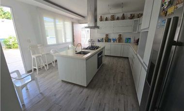 Se vende casa en el Jardin, Santa Marta