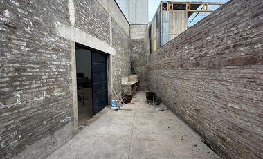 NAVE INDUSTRIAL EN VENTA! BATLLE ORDOÑEZ - RUTA 18