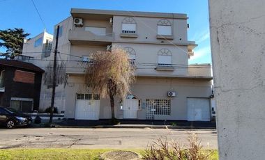 Cochera en venta - 18Mts2 - Haedo