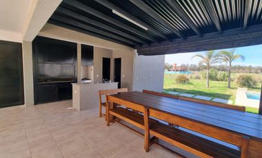 VENTA Casa en Estancia Villa María