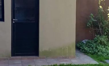 PH en venta - 4 Dormitorios 2 Baños - Hudson