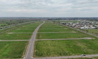 Venta - Lote 111 de 837m2 - Vida Jardin, Funes