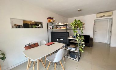 Departamento en venta sobre calle 3 de Febrero en Villa Morra