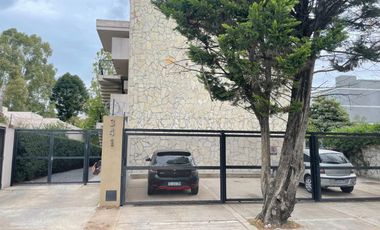 Departamento en venta sobre calle 3 de Febrero en Villa Morra