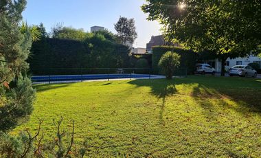 Departamento en venta sobre calle 3 de Febrero en Villa Morra