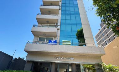 Departamento con cochera en alquiler en Beccar