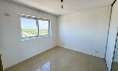 Departamento con cochera en alquiler en Beccar