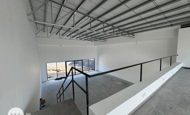 Local 255 m2 sobre Ruta 9 - Colectora 5400 - Funes | Venta