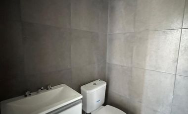 Local 255 m2 sobre Ruta 9 - Colectora 5400 - Funes | Venta