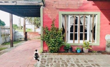 3 CASAS CON VISTA AL ARROYO Y A 200 METROS  DEL MAR