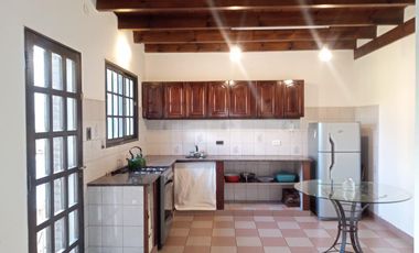 Casa en  CHALET 4 AMBIENTES SOBRE CALLE RAMIREZ AL 1700