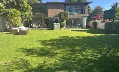 Venta Casa en Bosques de las Lomas (R)
