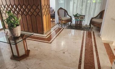 Venta Casa en Bosques de las Lomas (R)