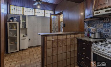 PH en venta - 3 Dormitorios 1 Baño - 99Mts2 - La Plata