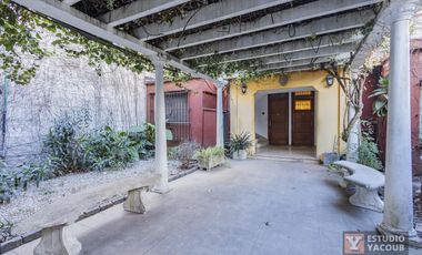 PH en venta - 3 Dormitorios 1 Baño - 99Mts2 - La Plata