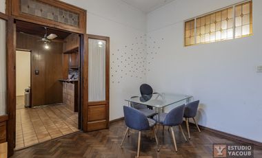 PH en venta - 3 Dormitorios 1 Baño - 99Mts2 - La Plata