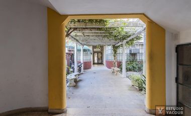 PH en venta - 3 Dormitorios 1 Baño - 99Mts2 - La Plata