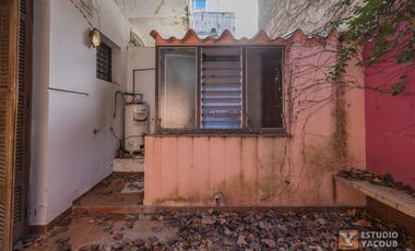 PH en venta - 3 Dormitorios 1 Baño - 99Mts2 - La Plata