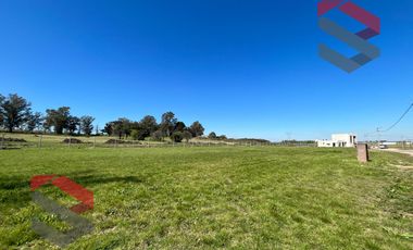 RETASADO Terreno financiable en Barrio Cerrado Zarate Golf Park