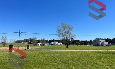 RETASADO Terreno financiable en Barrio Cerrado Zarate Golf Park