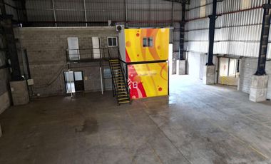GALPON DEPOSITO CON OFICINAS EN ALQUILER EN BENAVIDEZ, TIGRE