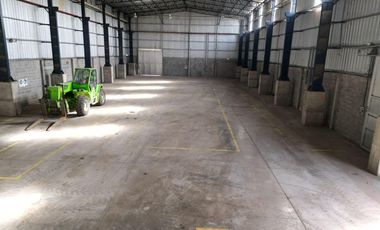 GALPON DEPOSITO CON OFICINAS EN ALQUILER EN BENAVIDEZ, TIGRE