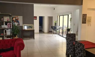 Casa en venta - 5 Dormitorios 4 Baños - Cochera - 890Mts2 - Escobar