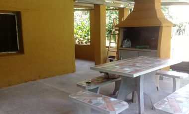 Casa en venta - 2 Dormitorios 1 Baño - Cochera - 1.079Mts2 - Uruguay