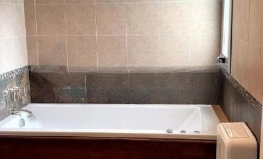 Casa en venta - 4 Dormitorios 3 Baños - Villa Gesell