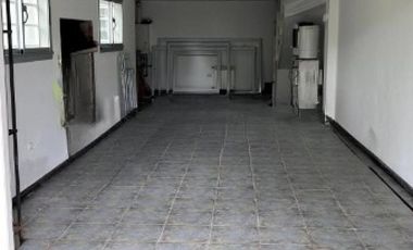 Casa en venta - 4 Dormitorios 3 Baños - Villa Gesell