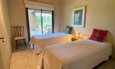 Casa en venta - 4 Dormitorios 3 Baños - Mar Azul