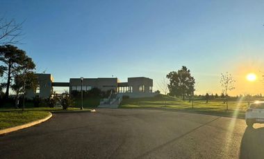 Lote en Venta, 918 m2, Barrio Los Robles, Harás Santa María, Escobar, G.B.A Norte