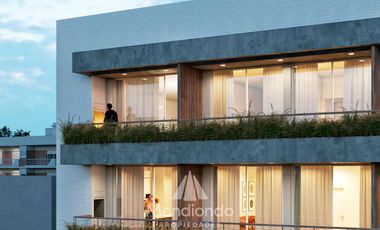 Depto 3 amb de 116m2 al frente con Balcón con parrilla - Zona Güemes Aldrey