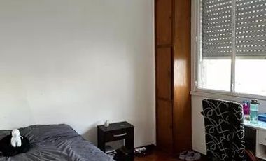 Departamento en venta - 2 Dormitorios 1 Baño - 70Mts2 - Monserrat