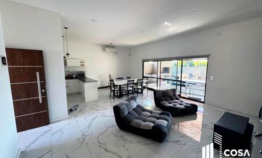 Venta Casa 3 dormitorios con jardín y piscina Ibarlucea Rosario Santa Fe