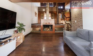 Casa 5 ambientes con patio