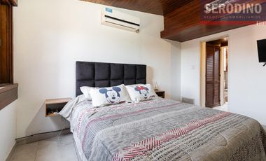 Casa 5 ambientes con patio