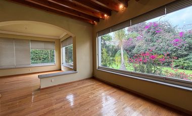 Casa Hermosa y encantadora en Campestre San Angel