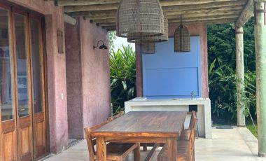 Venta Casa DE DISEÑO 6 Amb a La Laguna en San Benito Villanueva Tigre