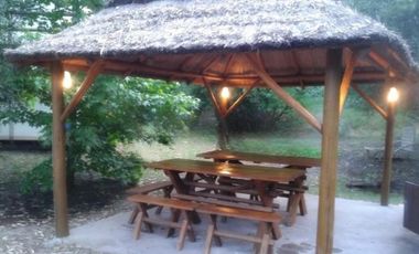 Casa en venta - 4 Dormitorios 2 Baños - Mar de las Pampas