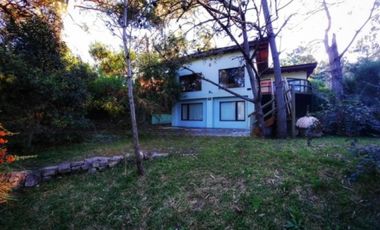 Casa en venta - 4 Dormitorios 2 Baños - Mar de las Pampas