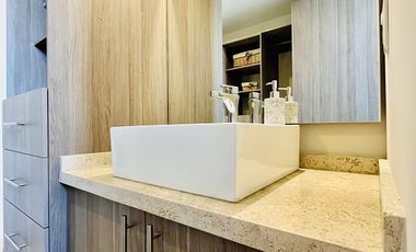 Departamento con Elegancia Moderna