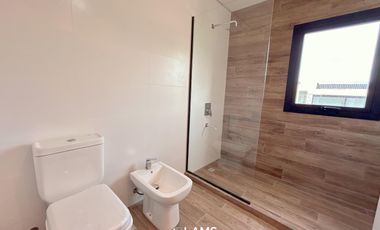 Excelente casa 3 dormitorios en Rumencó Joven