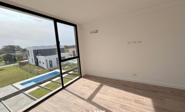 Excelente casa 3 dormitorios en Rumencó Joven