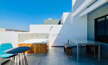 Extraordinario Departamento Estilo Townhouse en Zakia