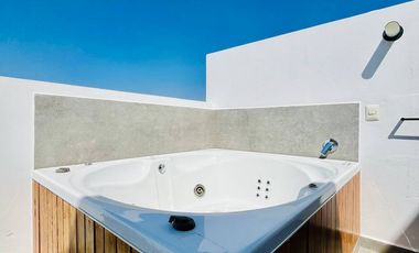 Extraordinario Departamento Estilo Townhouse en Zakia