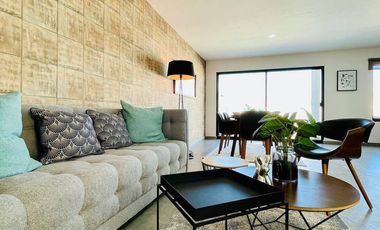 Extraordinario Departamento Estilo Townhouse en Zakia