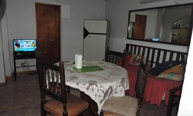 Casa en venta - 2 Dormitorios 1 Baño - Santa Clara del Mar